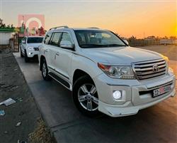 تۆیۆتا لاند کروزەر